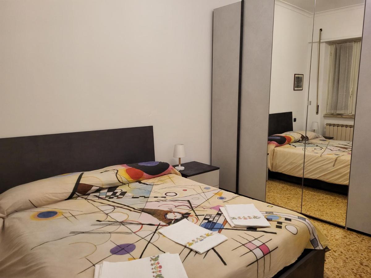 Appartement Soggiorna Con Claudia à Rome Extérieur photo